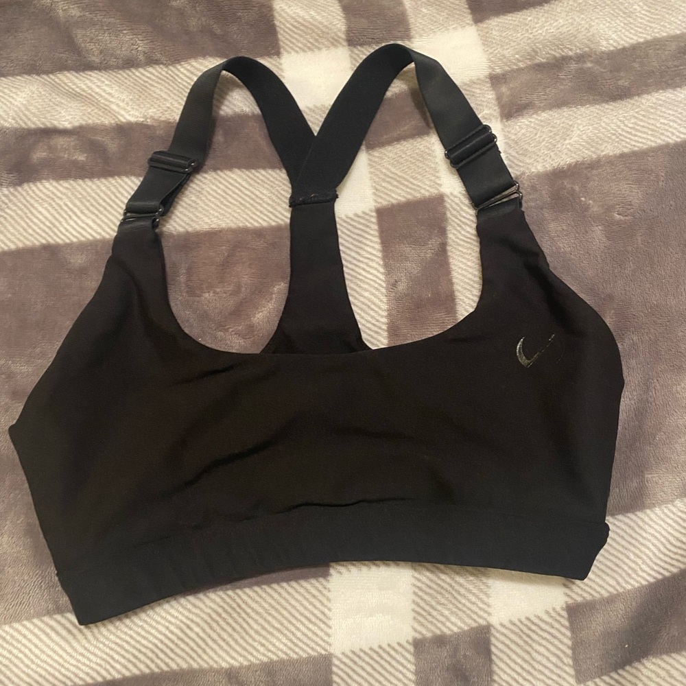 TLF BLACK SPORTS BRA